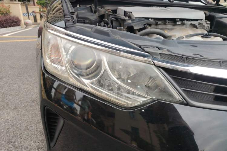 Used Toyota Camry 2015 2.0G Premier Edition Right Front Headlight