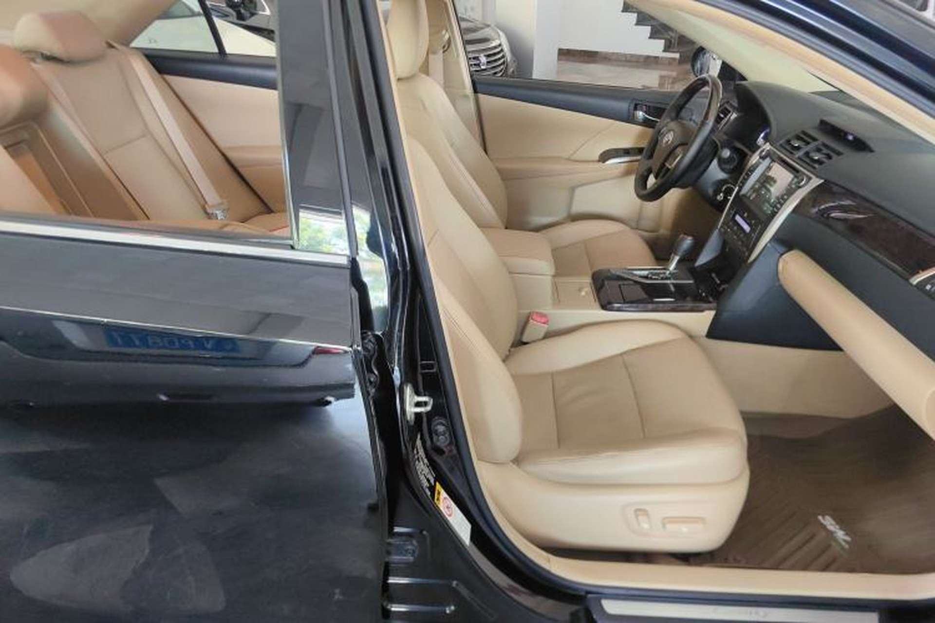 Used Toyota Camry 2015 2.0G Premier Edition Right Front Seat