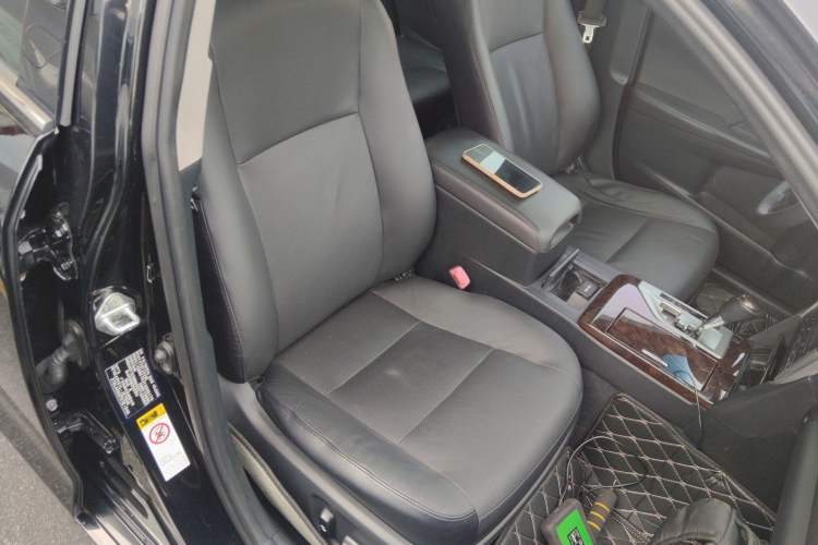Used Toyota Camry 2015 2.0G Premier Edition Right Front Seat