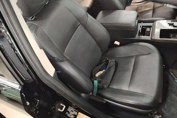 Used Toyota Camry 2015 Junrui 2.0S Activa Edition Right Front Seat