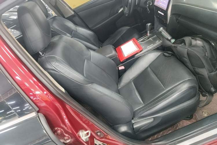 Used Toyota Camry 2015 Junrui 2.0S Activa Edition Right Front Seat