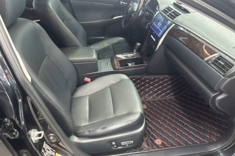 Used Toyota Camry 2015 2.0G Premier Edition Right Front Seat