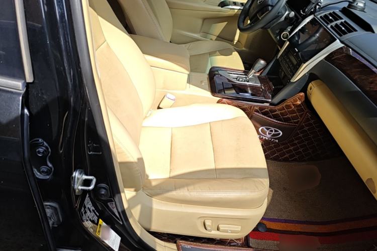 Used Toyota Camry 2015 2.0G Premier Edition Right Front Seat