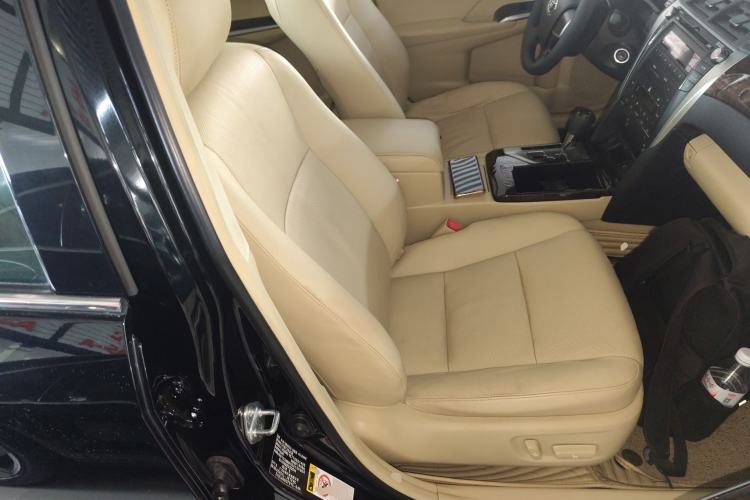 Used Toyota Camry 2015 2.0G Premier Edition Right Front Seat