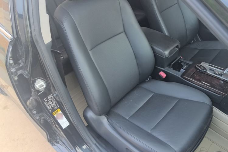 Used Toyota Camry 2015 2.5G Luxury Navigation Edition Right Front Seat