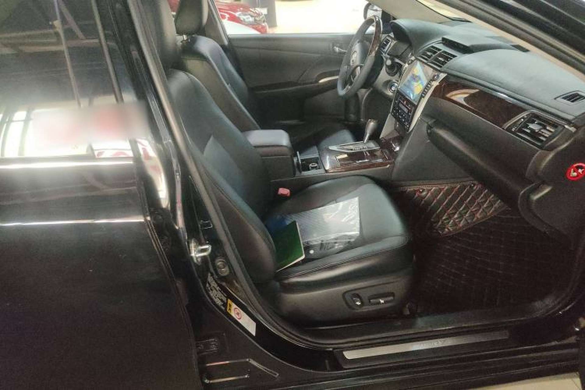 Used Toyota Camry 2015 2.0G Premier Edition Right Front Seat