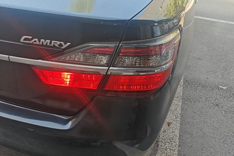 Used Toyota Camry 2015 2.5G Luxury Navigation Edition Right Rear Taillight