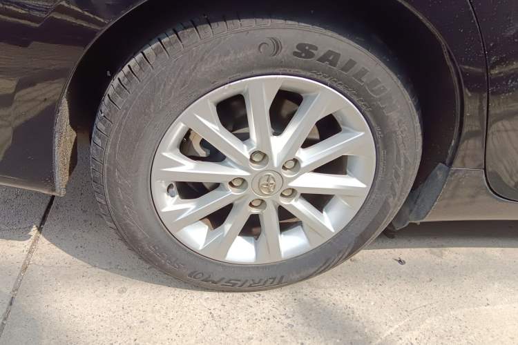 Used Toyota Camry 2015 2.0G Premier Edition Right Rear Wheel Hub