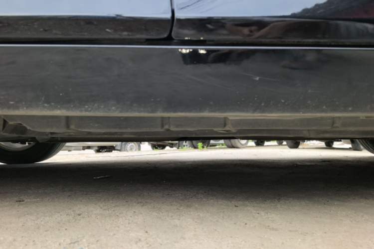 Used Toyota Camry 2015 2.0G Premier Edition Right Side Sill