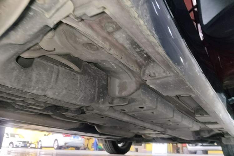 Used Toyota Camry 2015 Junrui 2.0S Activa Edition Right Side Sill