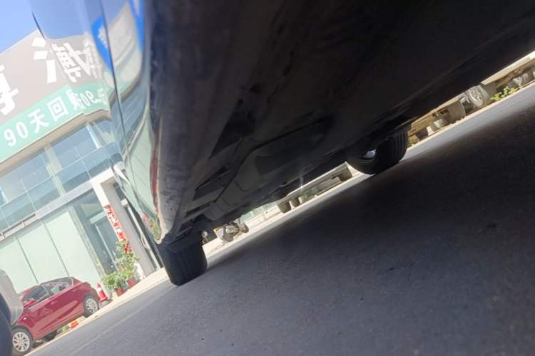 Used Toyota Camry 2015 2.5G Luxury Navigation Edition Right Side Sill