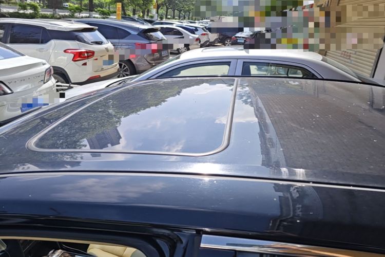 Used Toyota Camry 2015 2.0G Premier Edition Roof