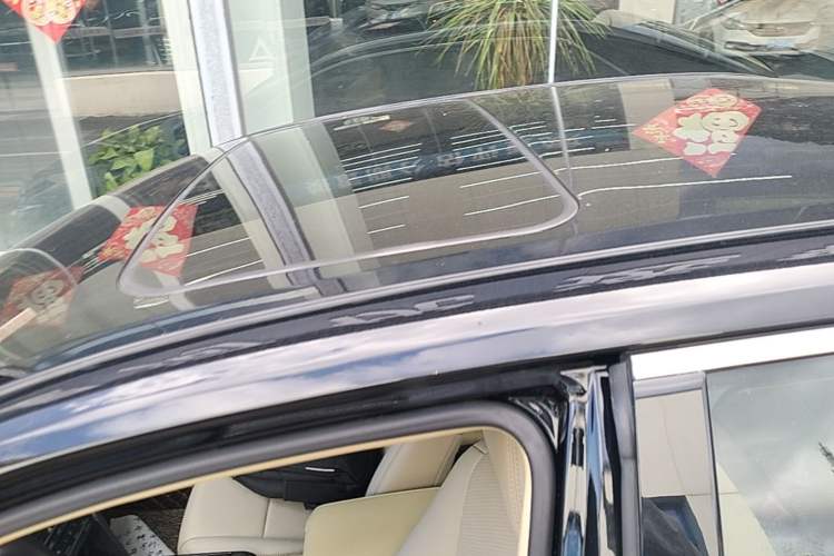 Used Toyota Camry 2015 2.0E Elite Edition Roof