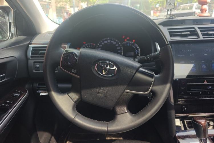 Used Toyota Camry 2015 2.0G Premier Edition Steering Wheel