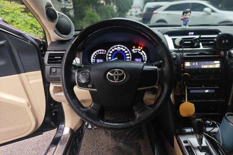 Used Toyota Camry 2015 2.0G Premier Edition Steering Wheel