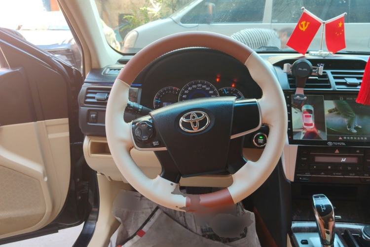 Used Toyota Camry 2015 2.0E Elite Edition Steering Wheel