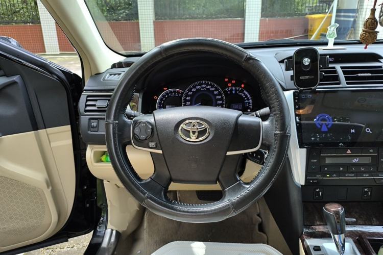 Used Toyota Camry 2015 2.0G Premier Edition Steering Wheel