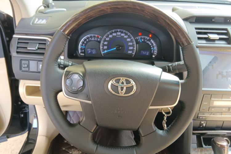 Used Toyota Camry 2015 2.0G Premier Edition Steering Wheel