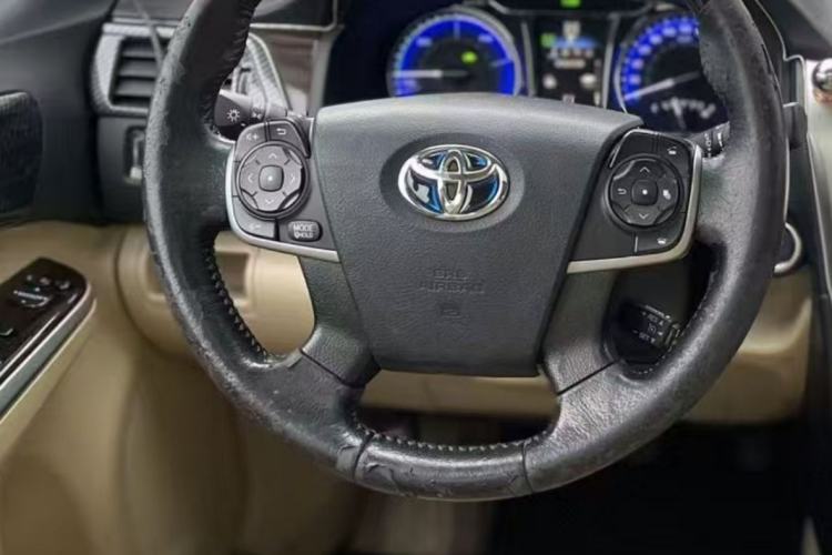 Used Toyota Camry 2015 Dual-Engine 2.5 HG Luxury Navigation Edition Steering Wheel
