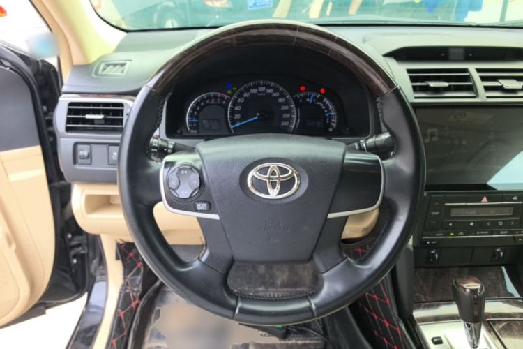 Used Toyota Camry 2015 2.0G Premier Edition Steering Wheel