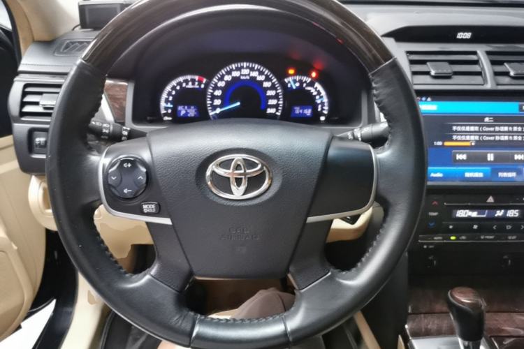 Used Toyota Camry 2015 2.0G Premier Edition Steering Wheel