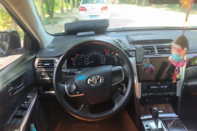 Used Toyota Camry 2015 2.0G Premier Edition Steering Wheel
