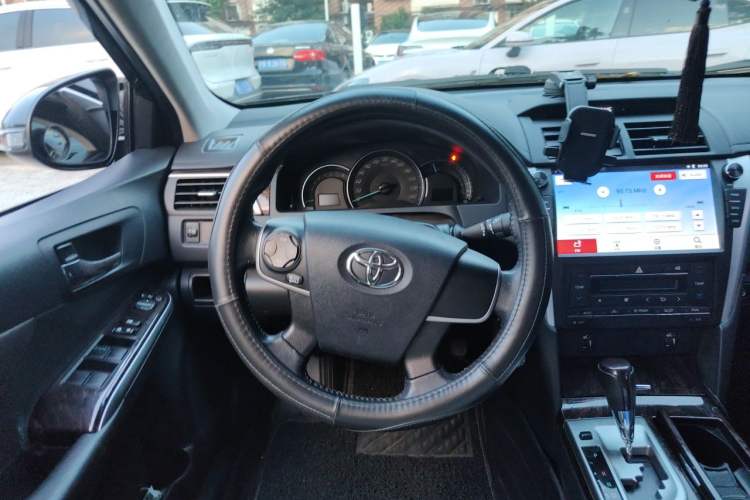 Used Toyota Camry 2015 2.0G Premier Edition Steering Wheel