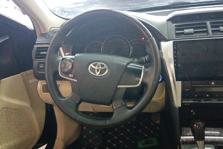 Used Toyota Camry 2015 2.0G Premier Edition Steering Wheel