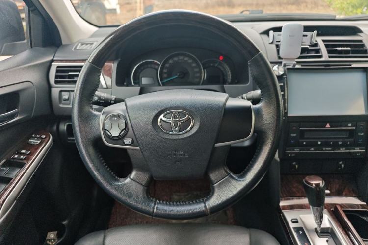 Used Toyota Camry 2015 2.0G Premier Edition Steering Wheel