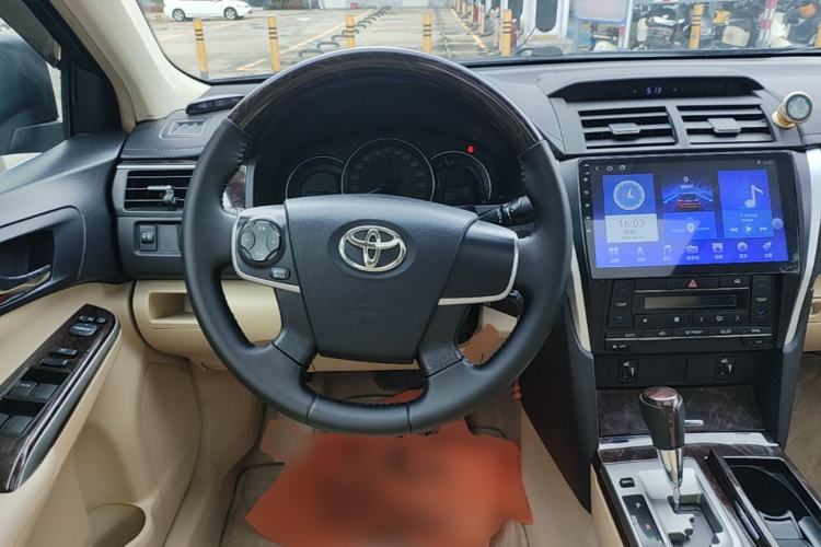 Used Toyota Camry 2015 2.0G Premier Edition Steering Wheel