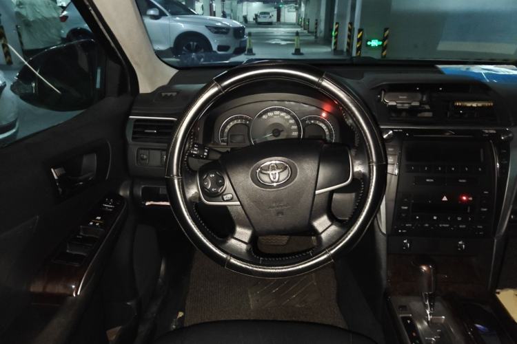 Used Toyota Camry 2015 2.0G Premier Edition Steering Wheel