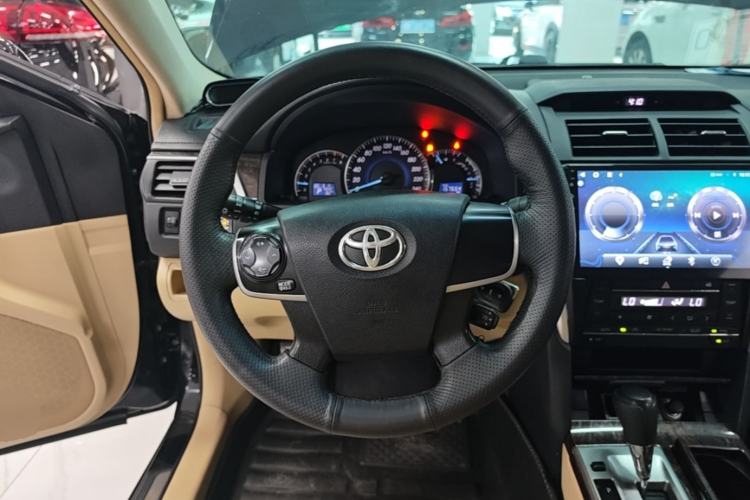 Used Toyota Camry 2015 2.0E Elite Edition Steering Wheel