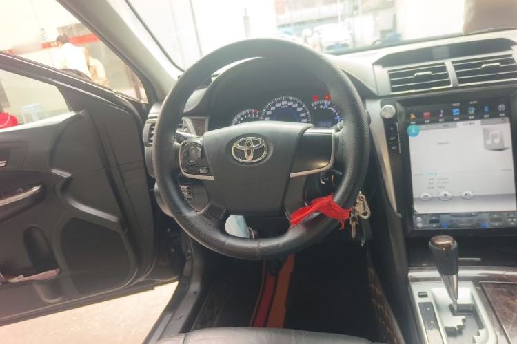 Used Toyota Camry 2015 2.0G Premier Edition Steering Wheel