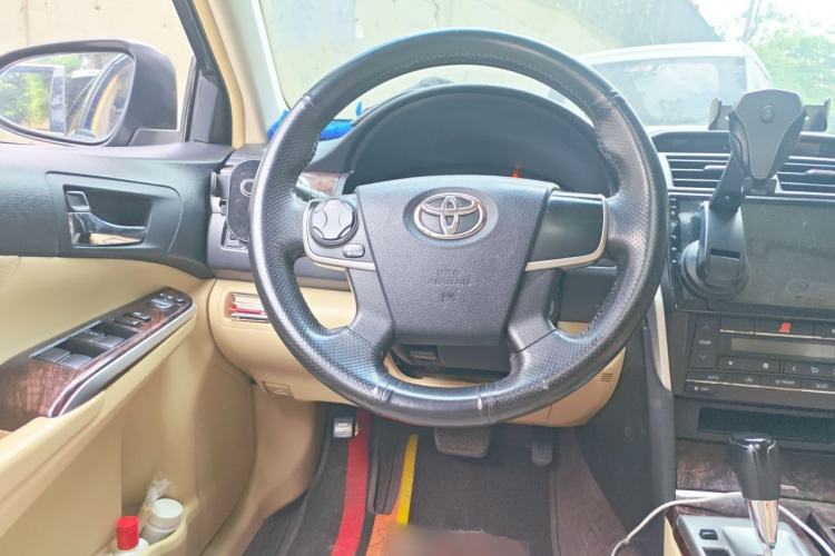 Used Toyota Camry 2015 2.0E Elite Edition Steering Wheel