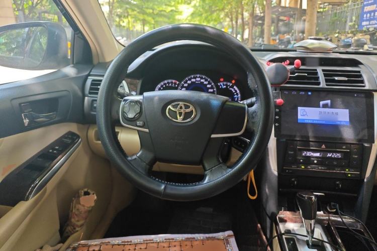 Used Toyota Camry 2015 2.0G Premier Edition Steering Wheel