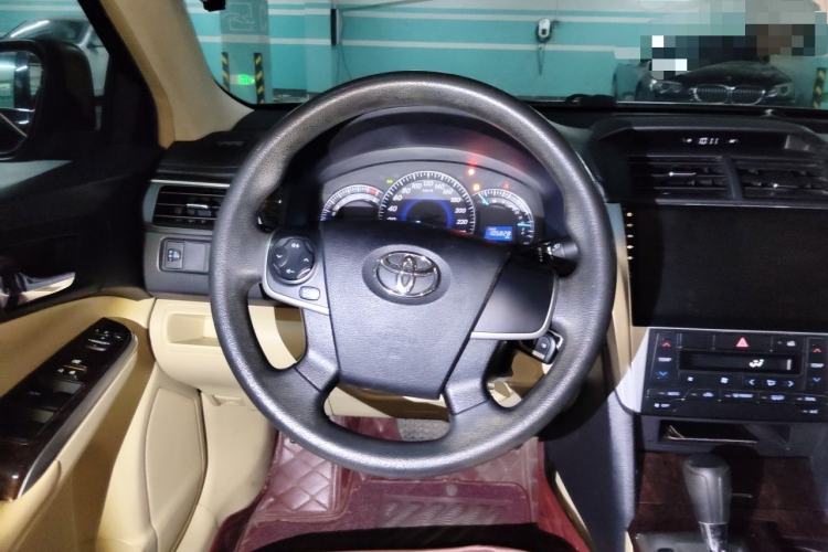 Used Toyota Camry 2015 2.0E Elite Edition Steering Wheel