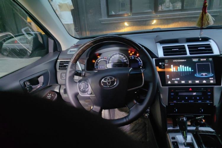 Used Toyota Camry 2015 2.0G Premier Edition Steering Wheel
