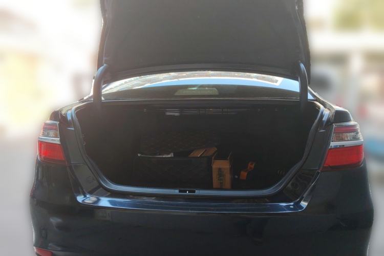 Used Toyota Camry 2015 2.0E Elite Edition Trunk