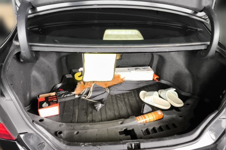 Used Toyota Camry 2015 2.0E Elite Edition Trunk