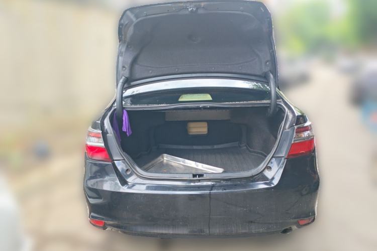 Used Toyota Camry 2015 2.0E Elite Edition Trunk