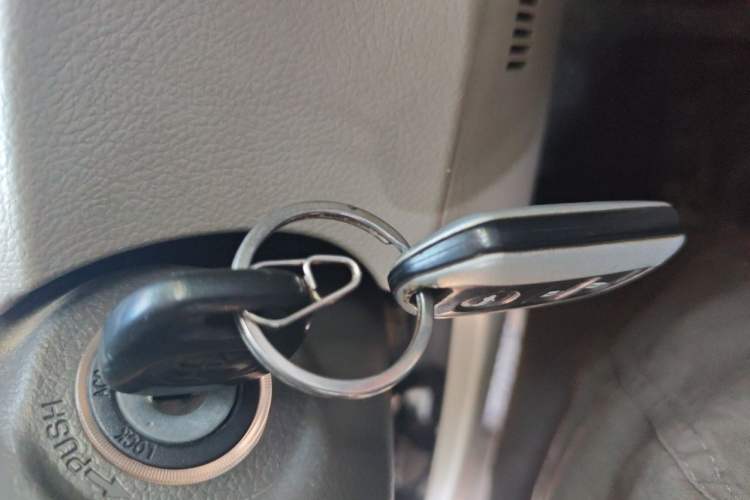 Used Toyota Camry 2015 2.0E Elite Edition Vehicle Key