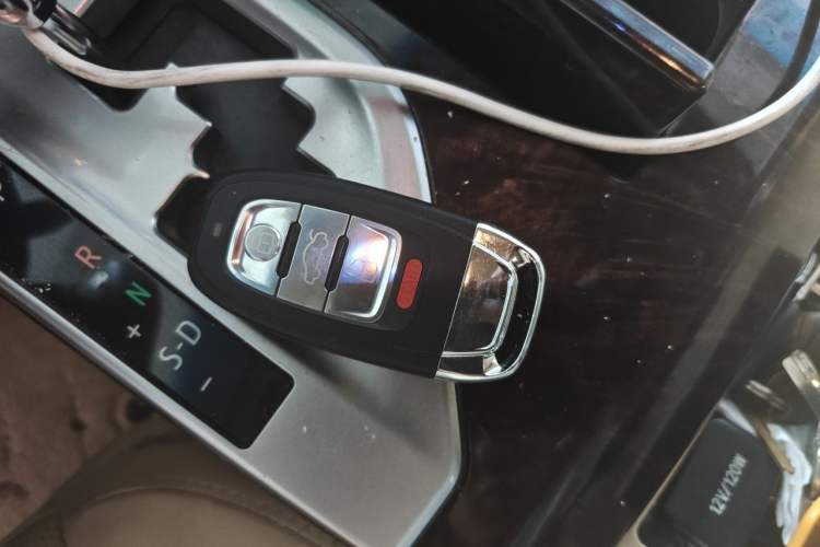 Used Toyota Camry 2015 2.0G Premier Edition Vehicle Key