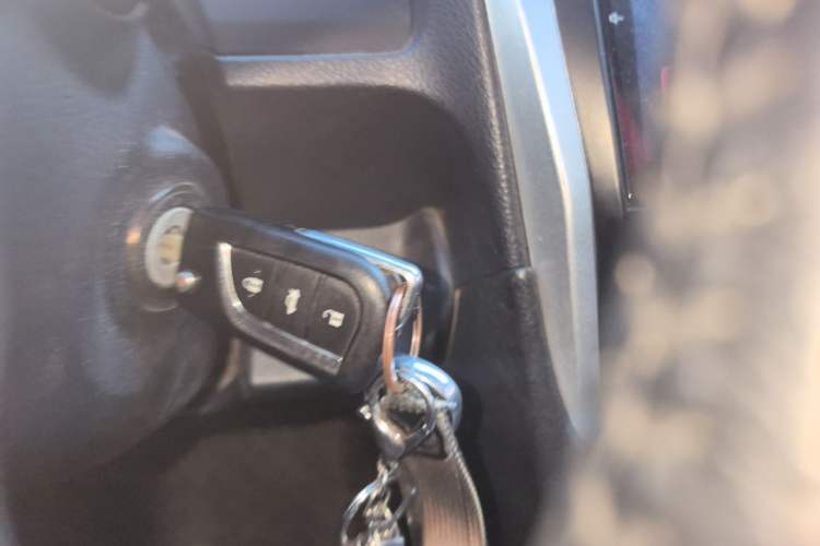 Used Toyota Camry 2015 2.0G Premier Edition Vehicle Key