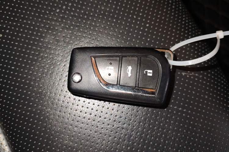 Used Toyota Camry 2015 Junrui 2.0S Activa Edition Vehicle Key