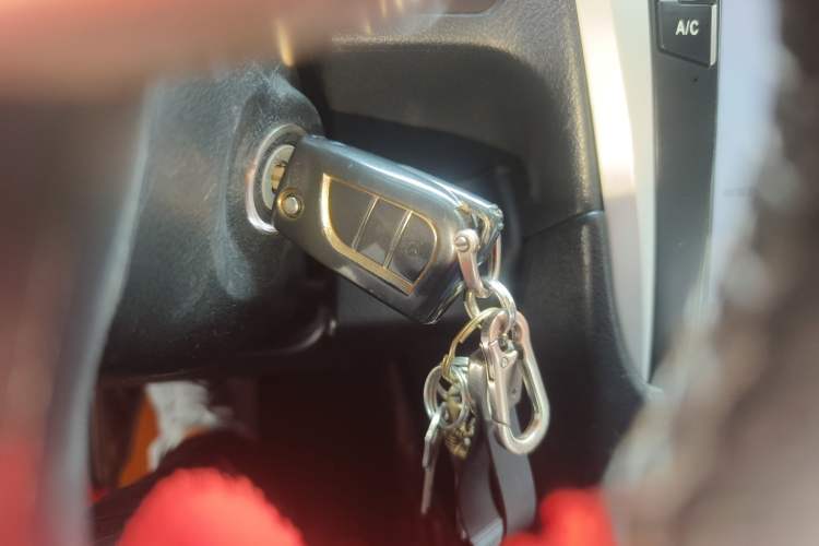 Used Toyota Camry 2015 2.0G Premier Edition Vehicle Key
