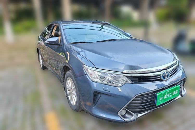 Used Toyota Camry 2015 Dual-Engine 2.5 HG Luxury Navigation Edition Front Right 45 Deg