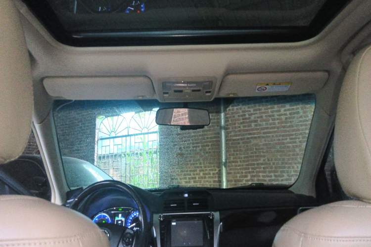 Used Toyota Camry 2015 Dual-Engine 2.5 HG Luxury Navigation Edition Headliner