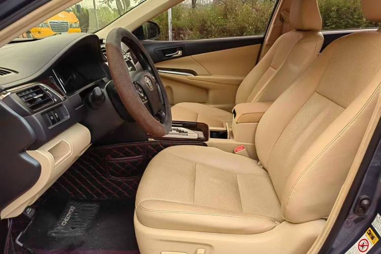 Used Toyota Camry 2015 Dual-Engine 2.5 HG Luxury Navigation Edition Left Front Seat