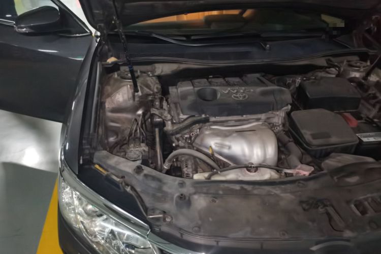 Used Toyota Camry 2015 2.5G Luxury Navigation Edition Engine Bay Right