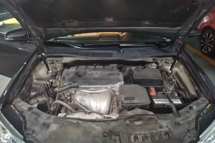 Used Toyota Camry 2015 2.5G Luxury Navigation Edition Engine Bay